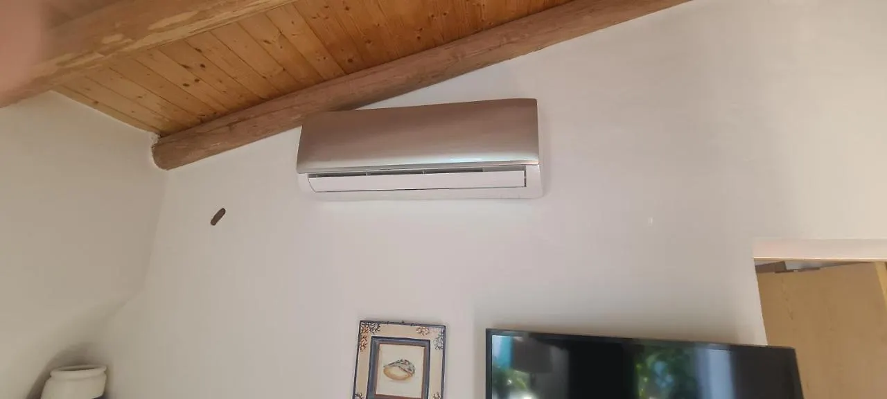 Beautiful House In Stunning Nature, 22 Minutes From Beaches, 5 Minutes To Lake, Air Condition Cool And Heat, And Very Fast Internet In All Rooms, Dishwasher, Washing Machine And Induction Cooking Silves Hébergement de vacances